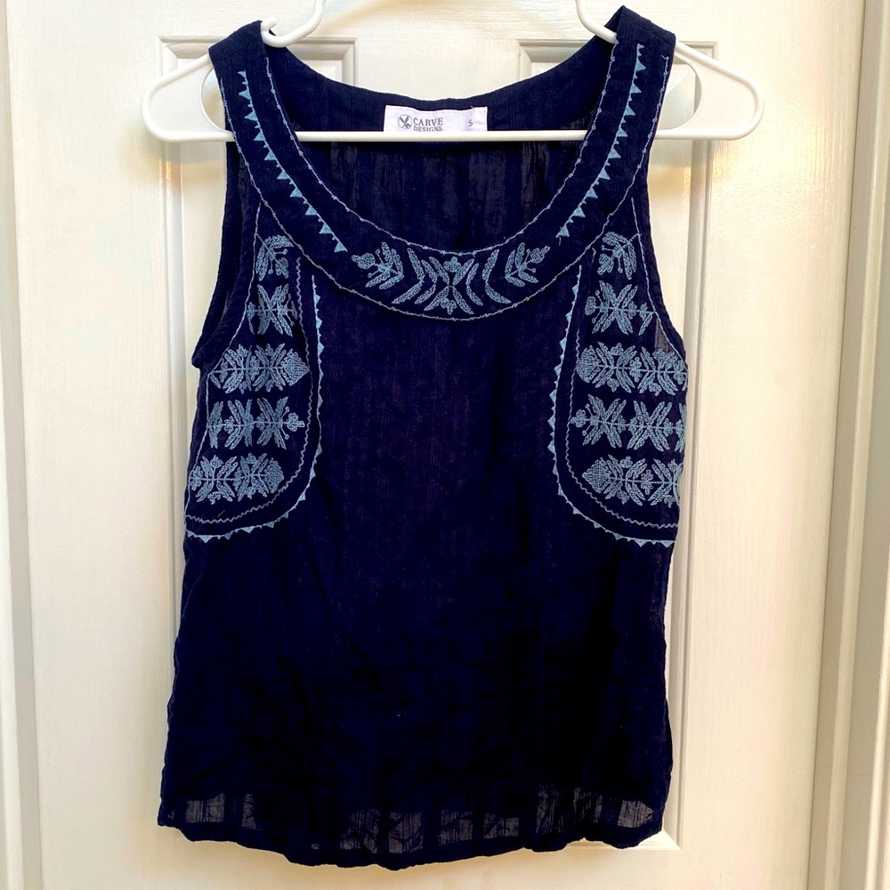 Carve Designs navy embroidered shirt